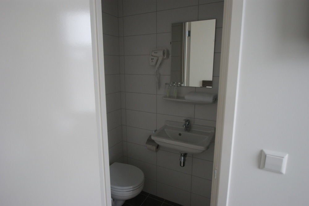Hotel De Keizerskroon Amsterdam-Schiphol-Halfweg Exterior photo