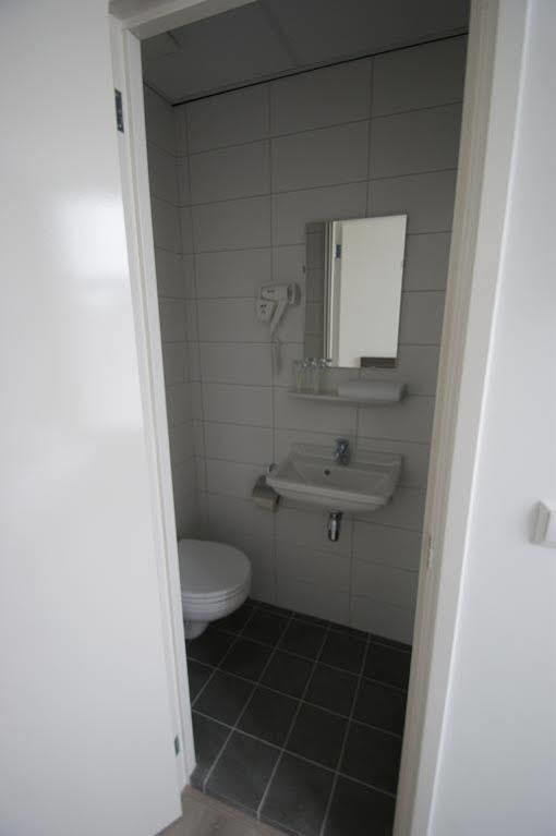 Hotel De Keizerskroon Amsterdam-Schiphol-Halfweg Exterior photo